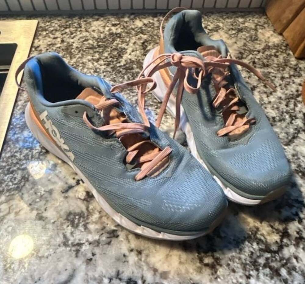 Hoka One One Elevon 2 Size 9 womens Running Shoes Lead Pink Sand